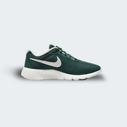 Nike Tanjun EasyOn